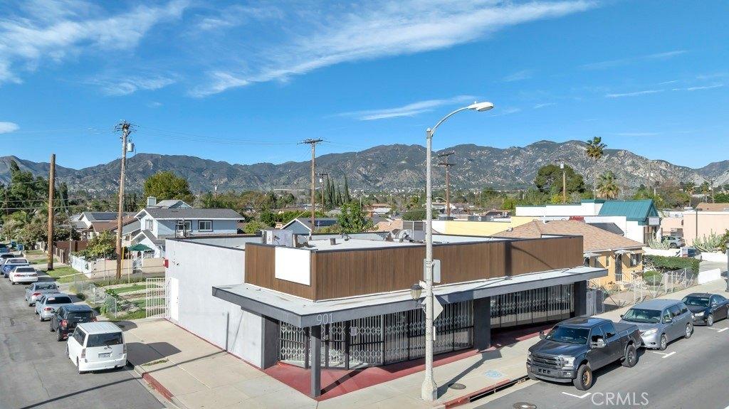 Property Image for 901 N Maclay