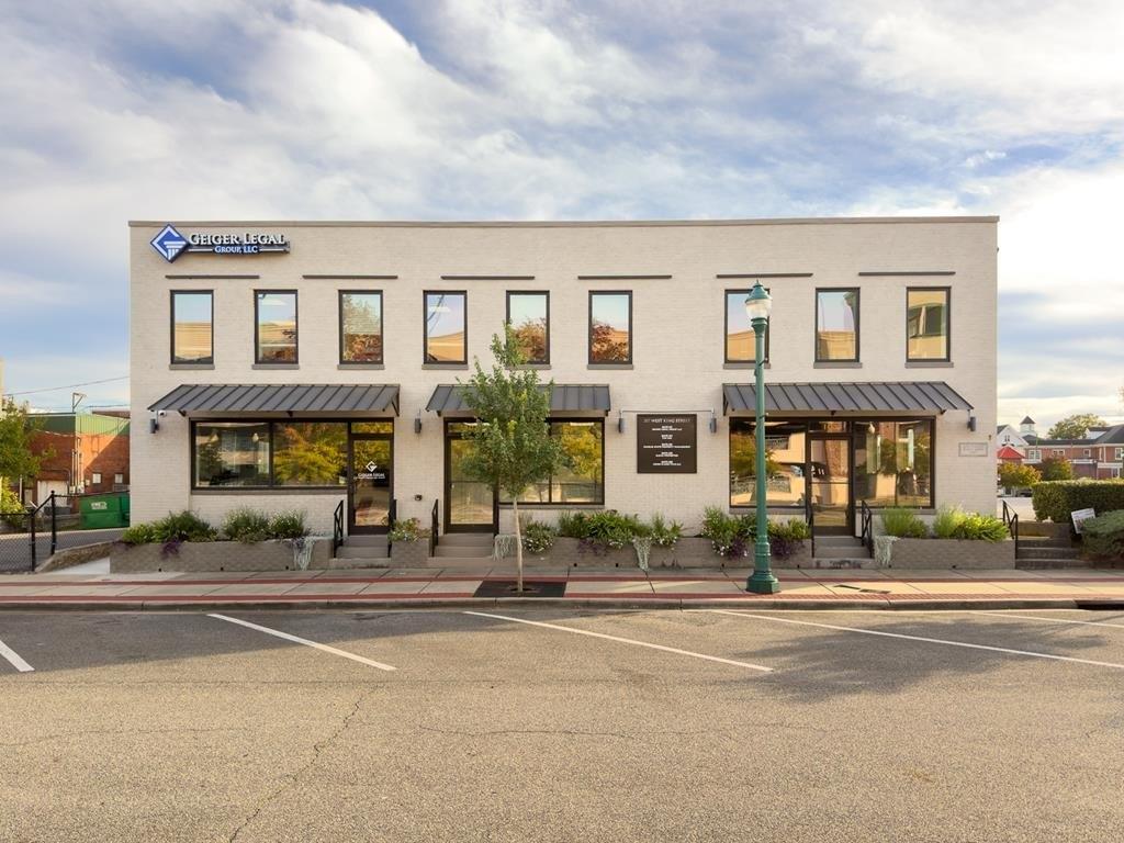 Property Image for 207-3 W King St