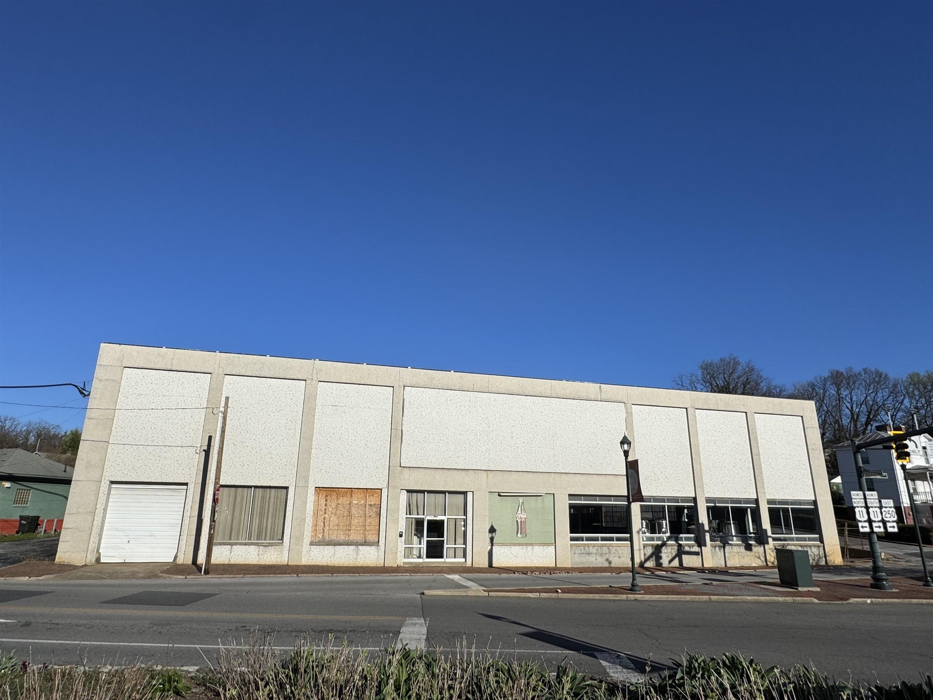 Property Image for 709 N Augusta St