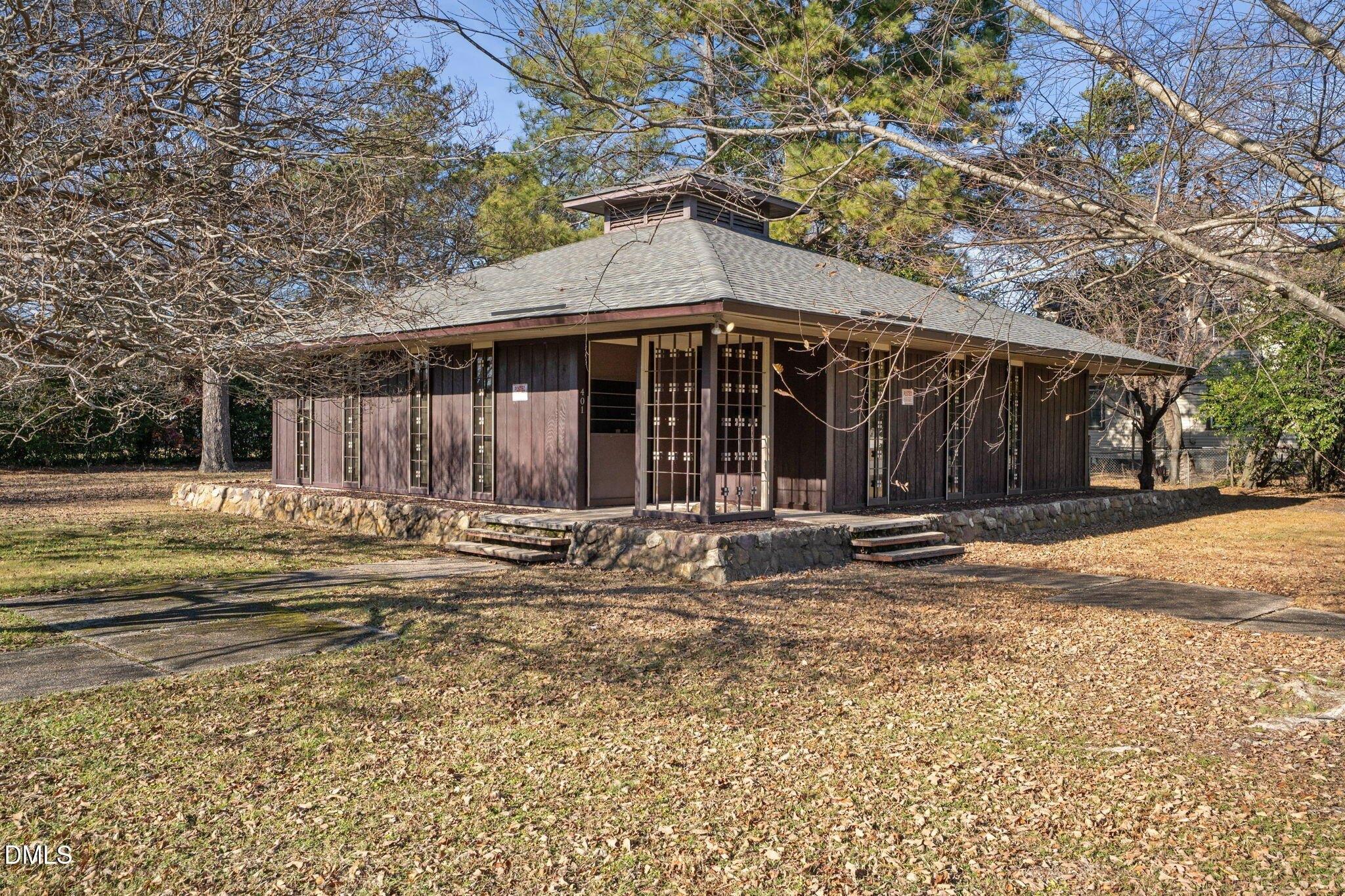 Property Image for 401 N James Street