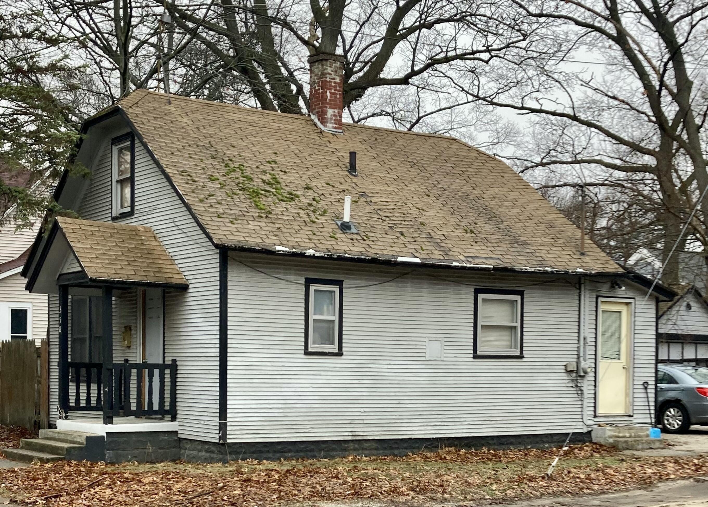 Property Image for 358 E Columbia Avenue