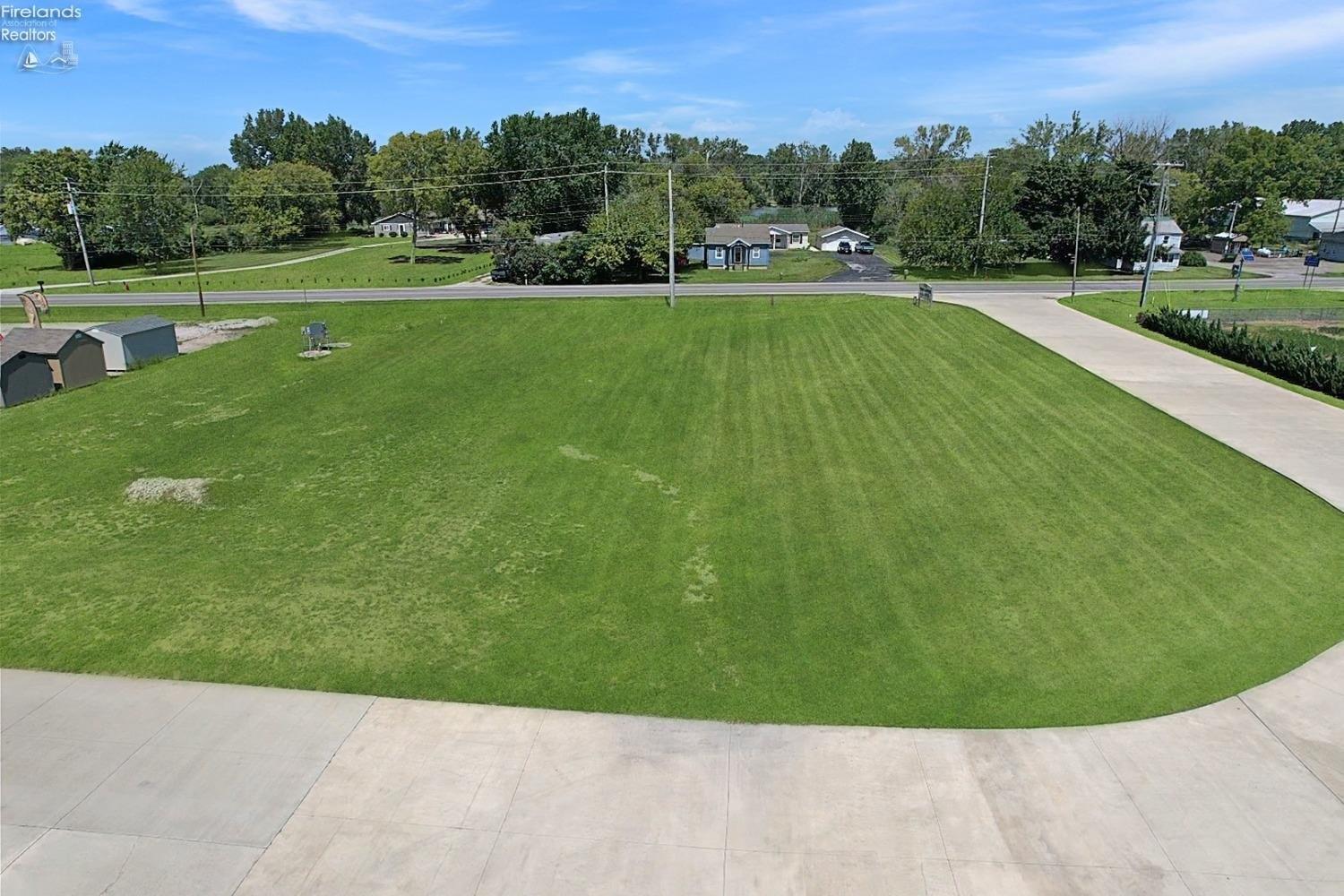 Property Image for 2650 E Harbor Road