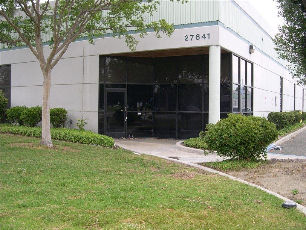 Property Image for 27641 Avenue Scott