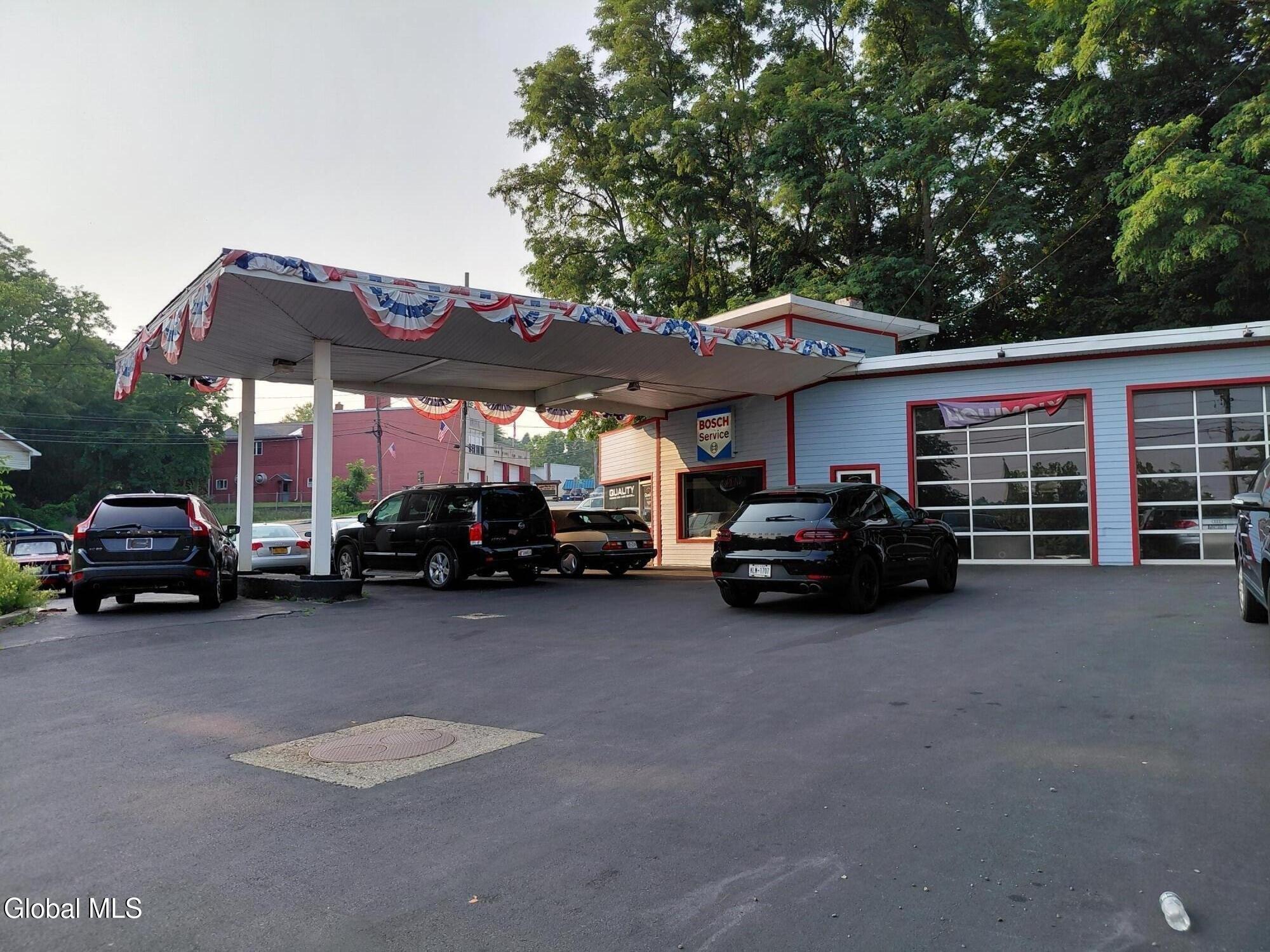 Property Image for 7 Saratoga Avenue