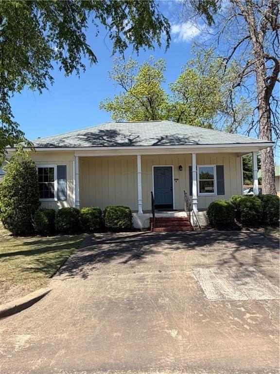 Property Image for 710 12th Street