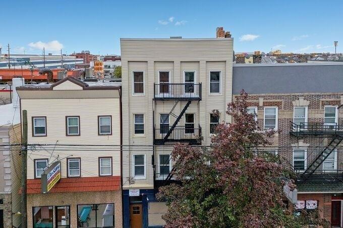 Property Image for 743 Harrison Ave