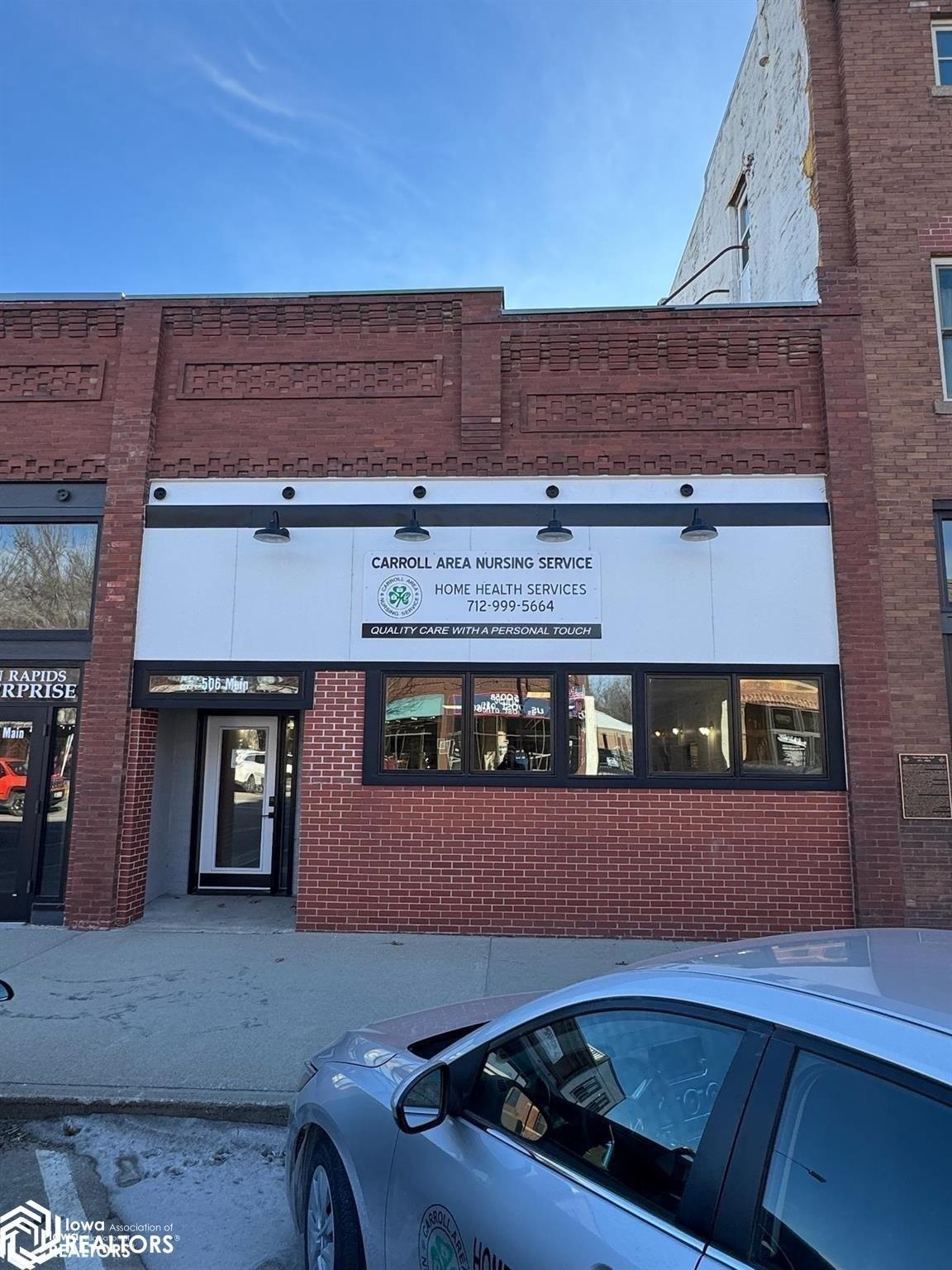 Property Image for 506 Main Street