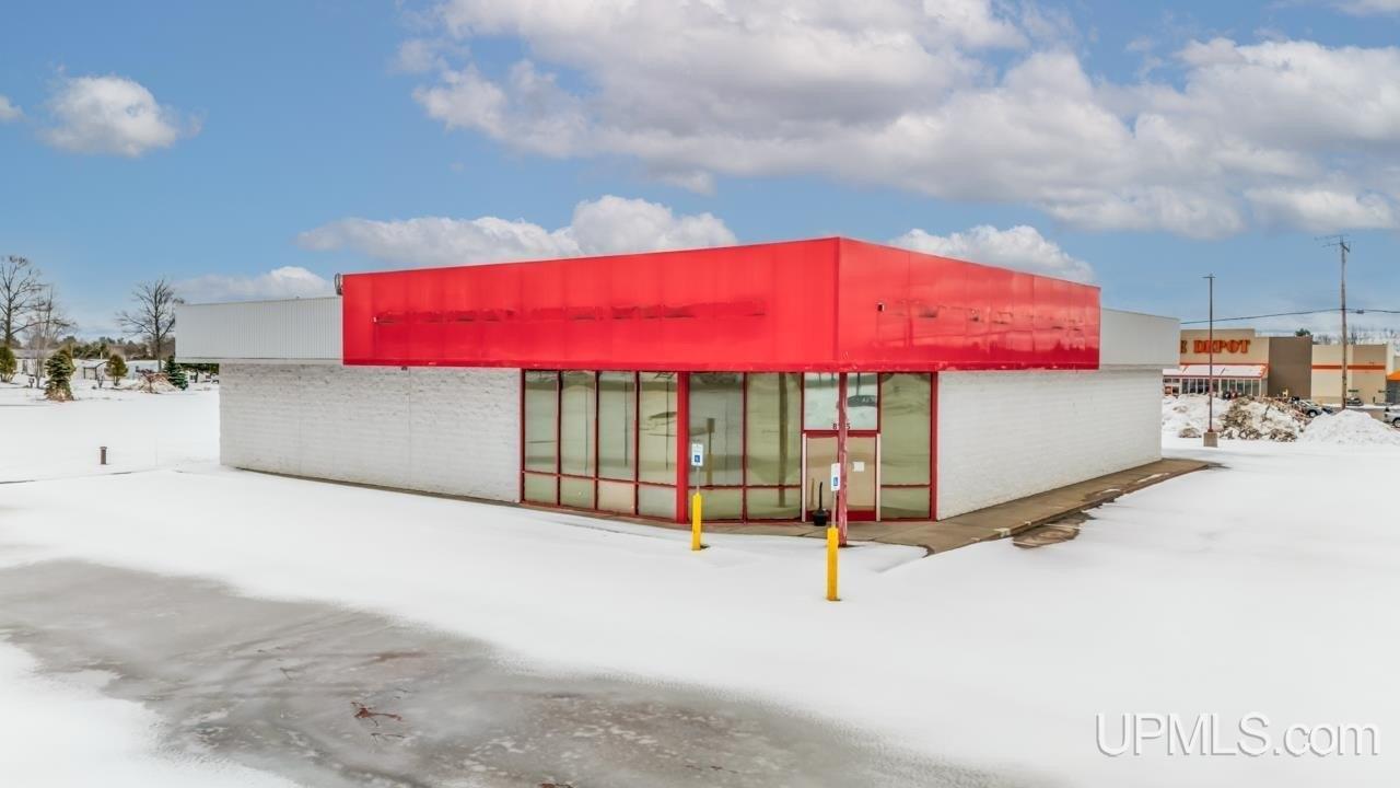 Property Image for W8145 US2 Highway