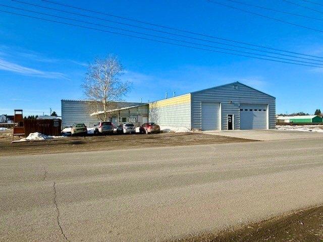 Property Image for 412 E Railroad Ave N