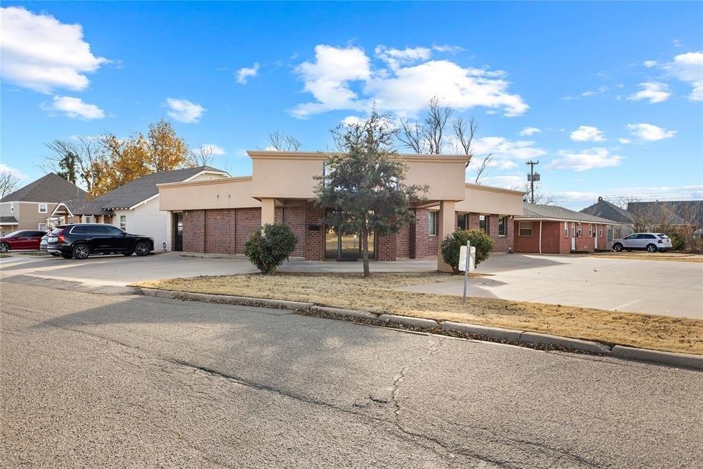 Property Image for 424 N State Street