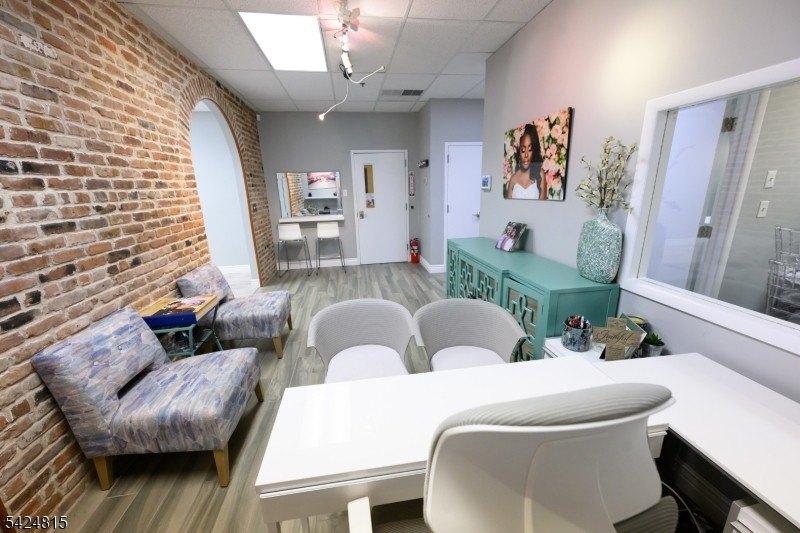 Property Image for 504 Hamburg Tpke