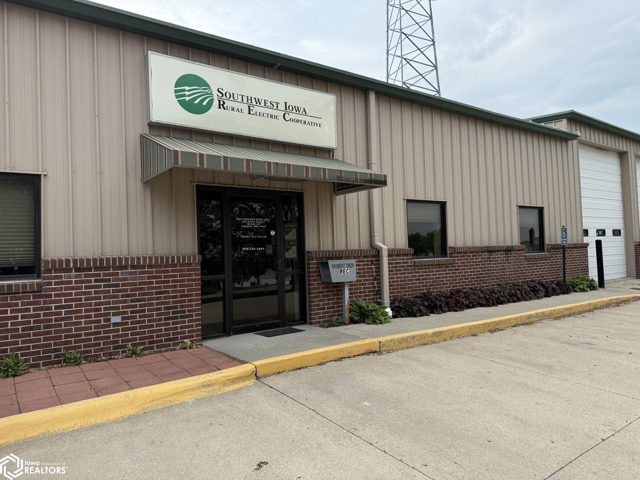 Property Image for 1801 Grove Avenue