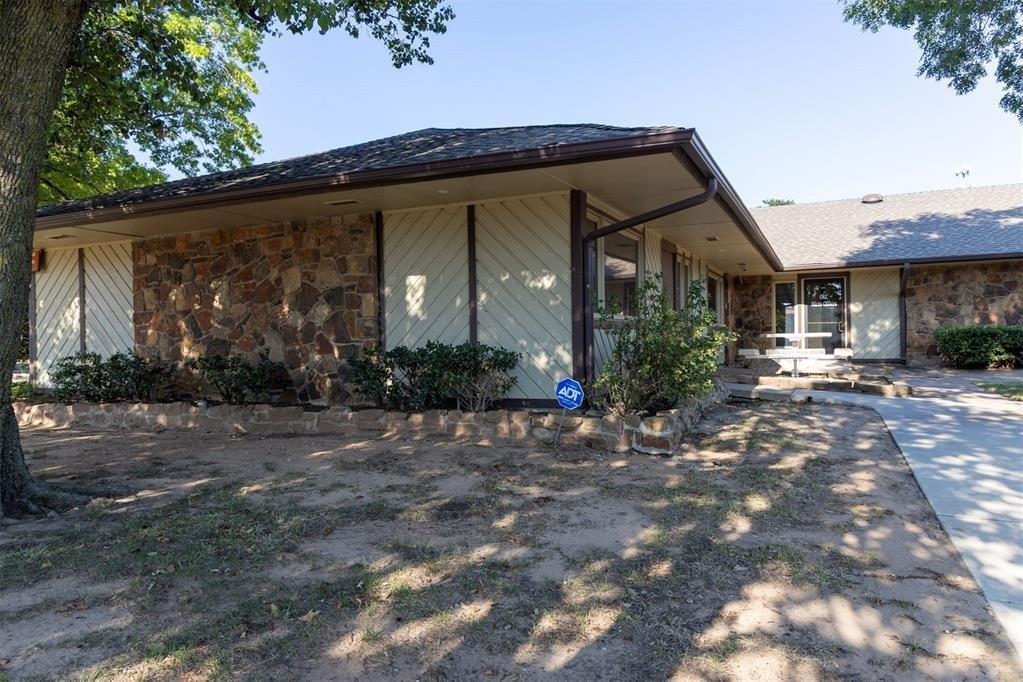 Property Image for 1145 W I240 Road