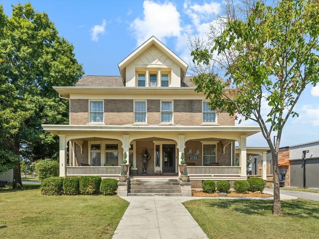 Property Image for 231 S Main Street