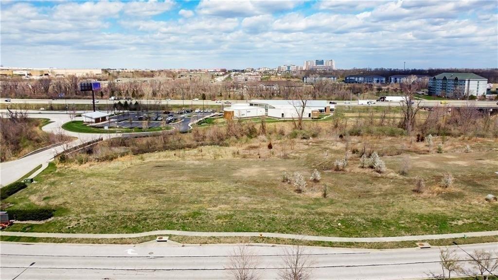 Property Image for 19330 E Valley View Parkway