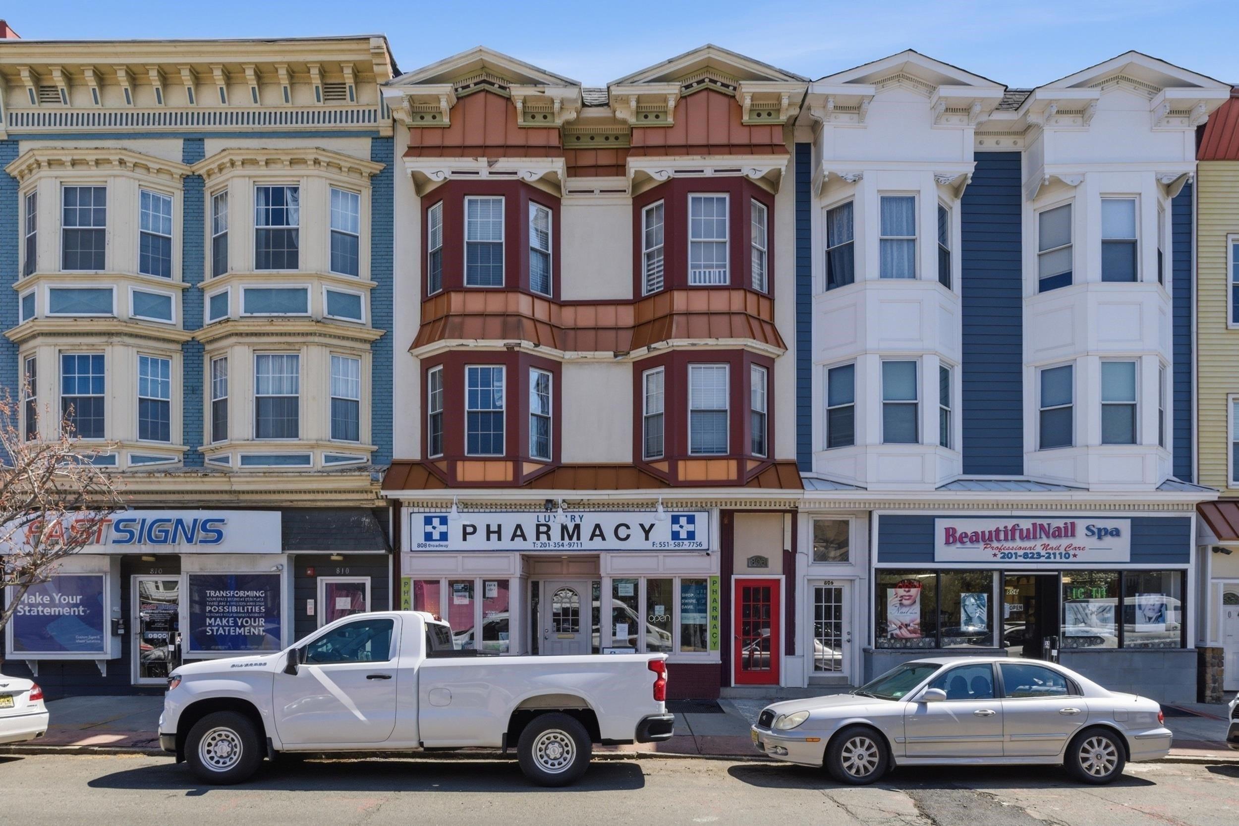 Property Image for 808 Broadway