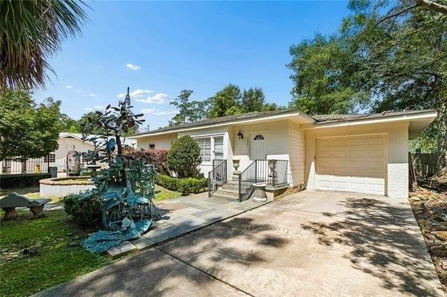 Property Image for 121 N POLK Street