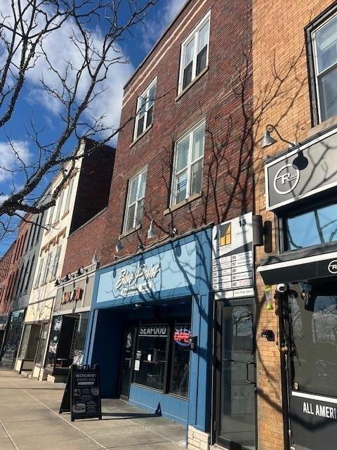 Property Image for 13 Lincolnway
