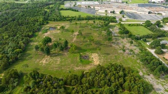 Property Image for 2 SE Barnett Avenue