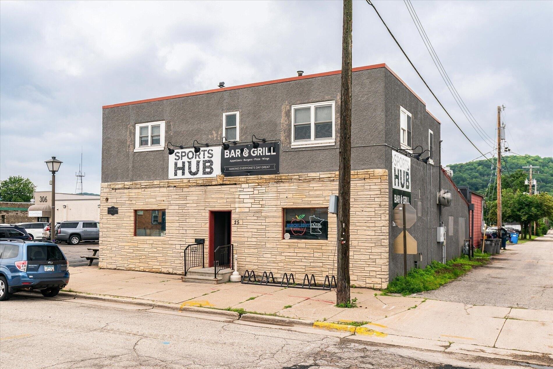 Property Image for 25 Walnut St N