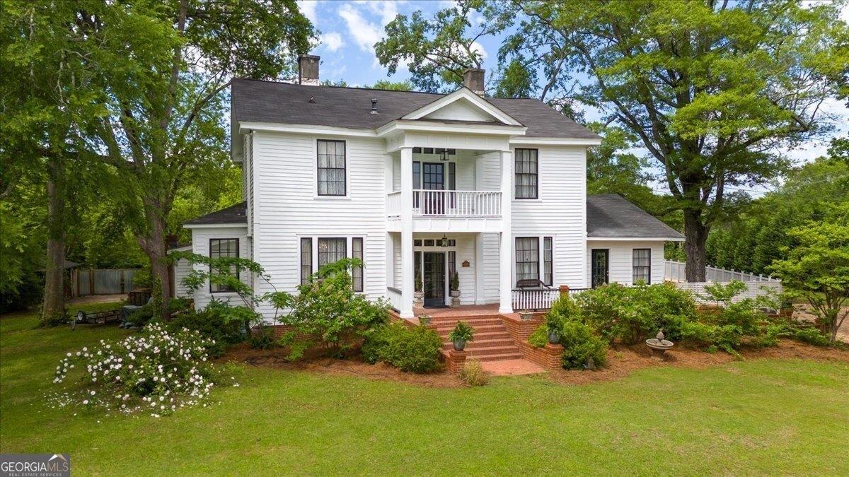 Property Image for 102 W Mimosa Drive