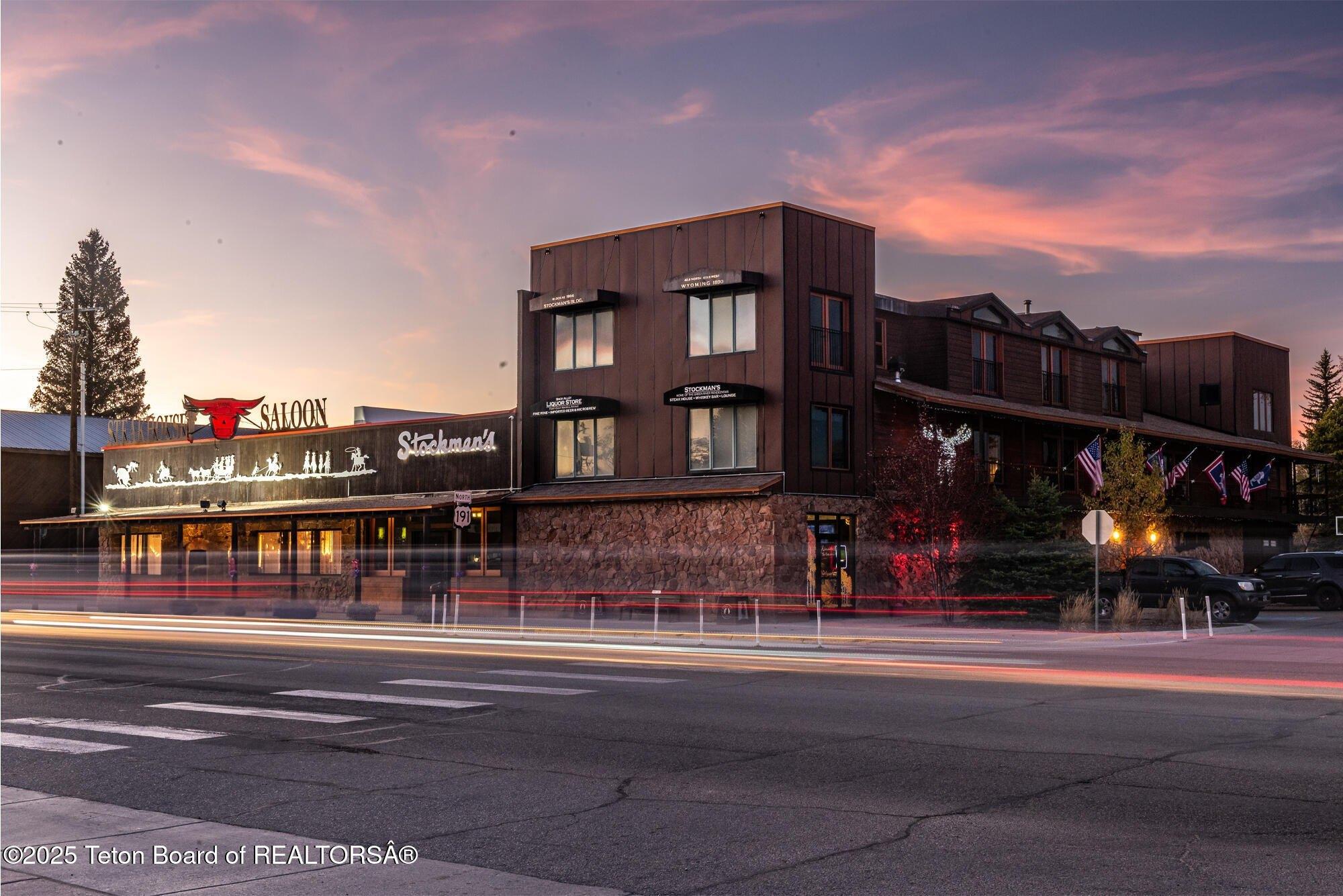 Property Image for 117 W PINE Street