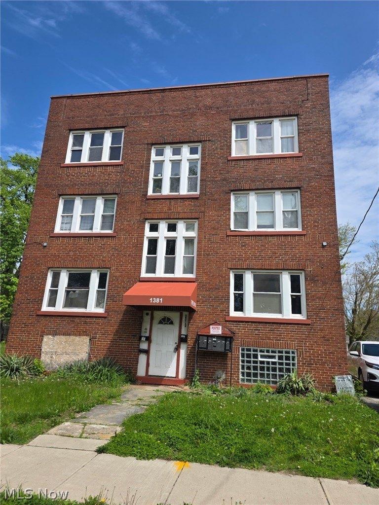 Property Image for 1381 E 84th St, Cleveland, OH 44103