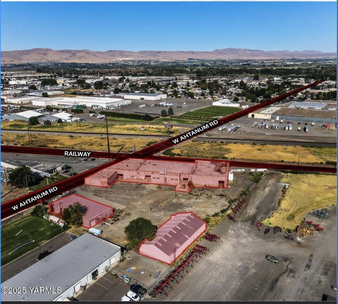 Property Image for 920 W Ahtanum Rd