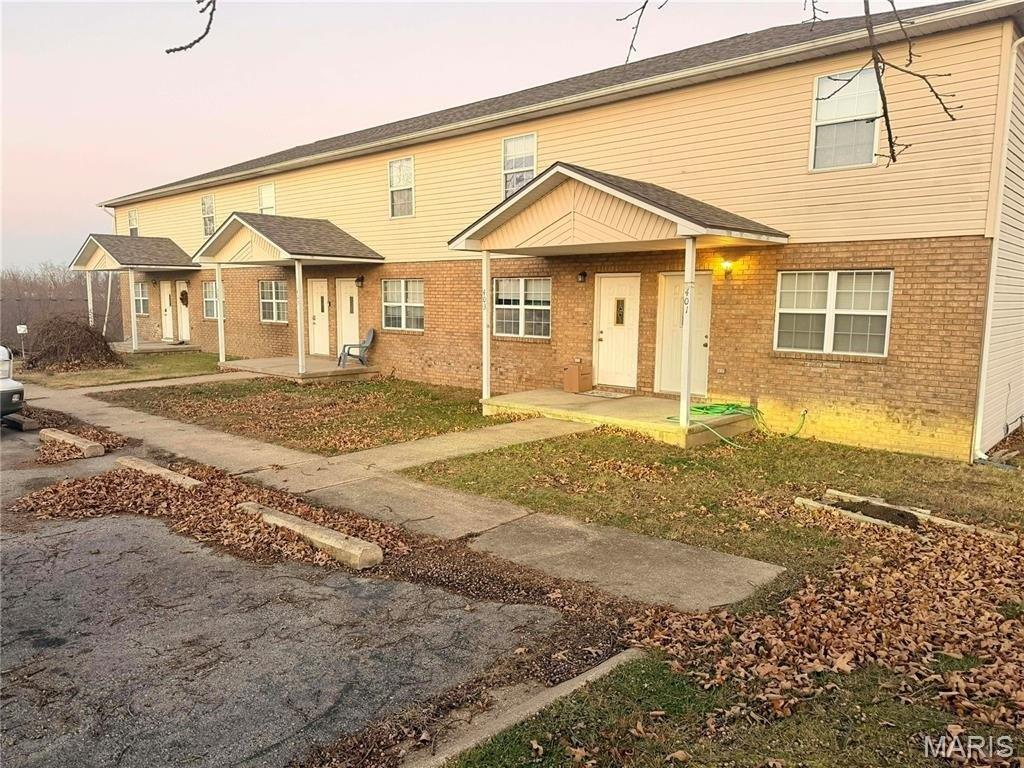 Property Image for 401-411 Country Villa