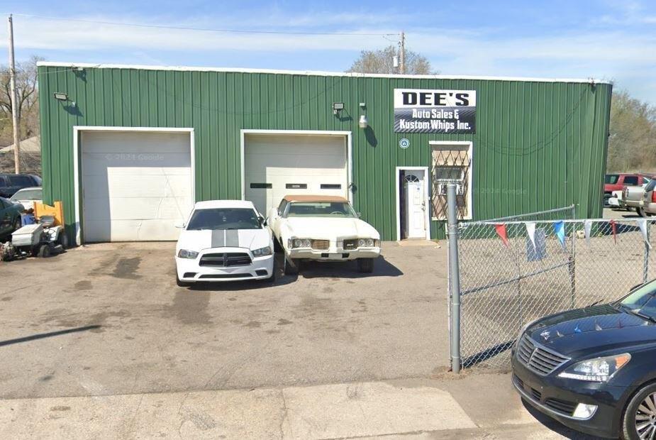 Property Image for 1100 Virginia Street