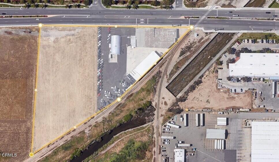 Property Image for 320 E Hueneme Road