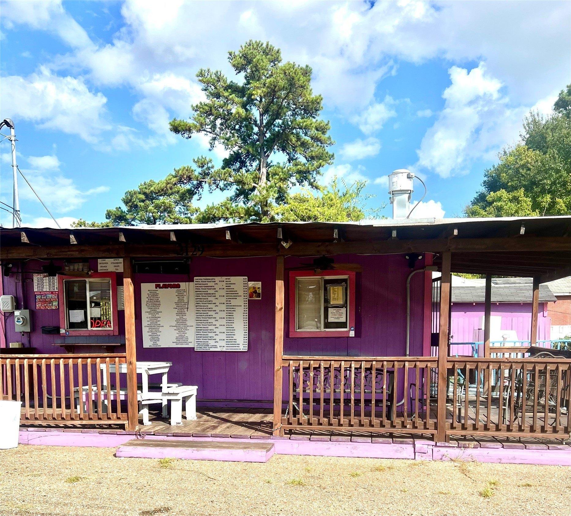 Property Image for 2129 Jewella Avenue