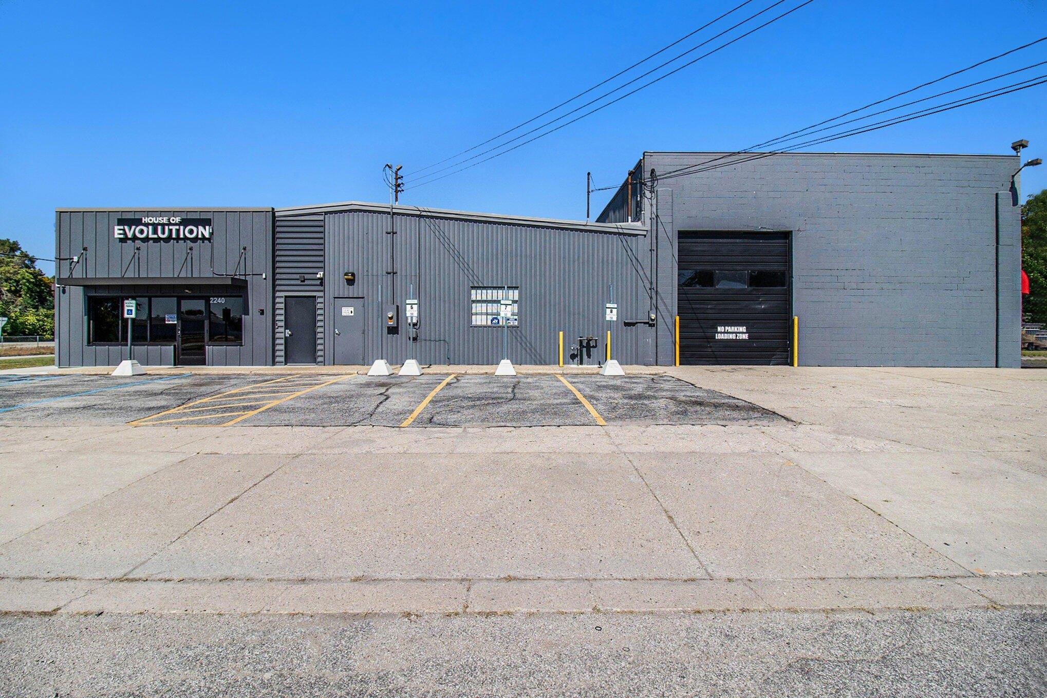 Property Image for 2240 Glade Street