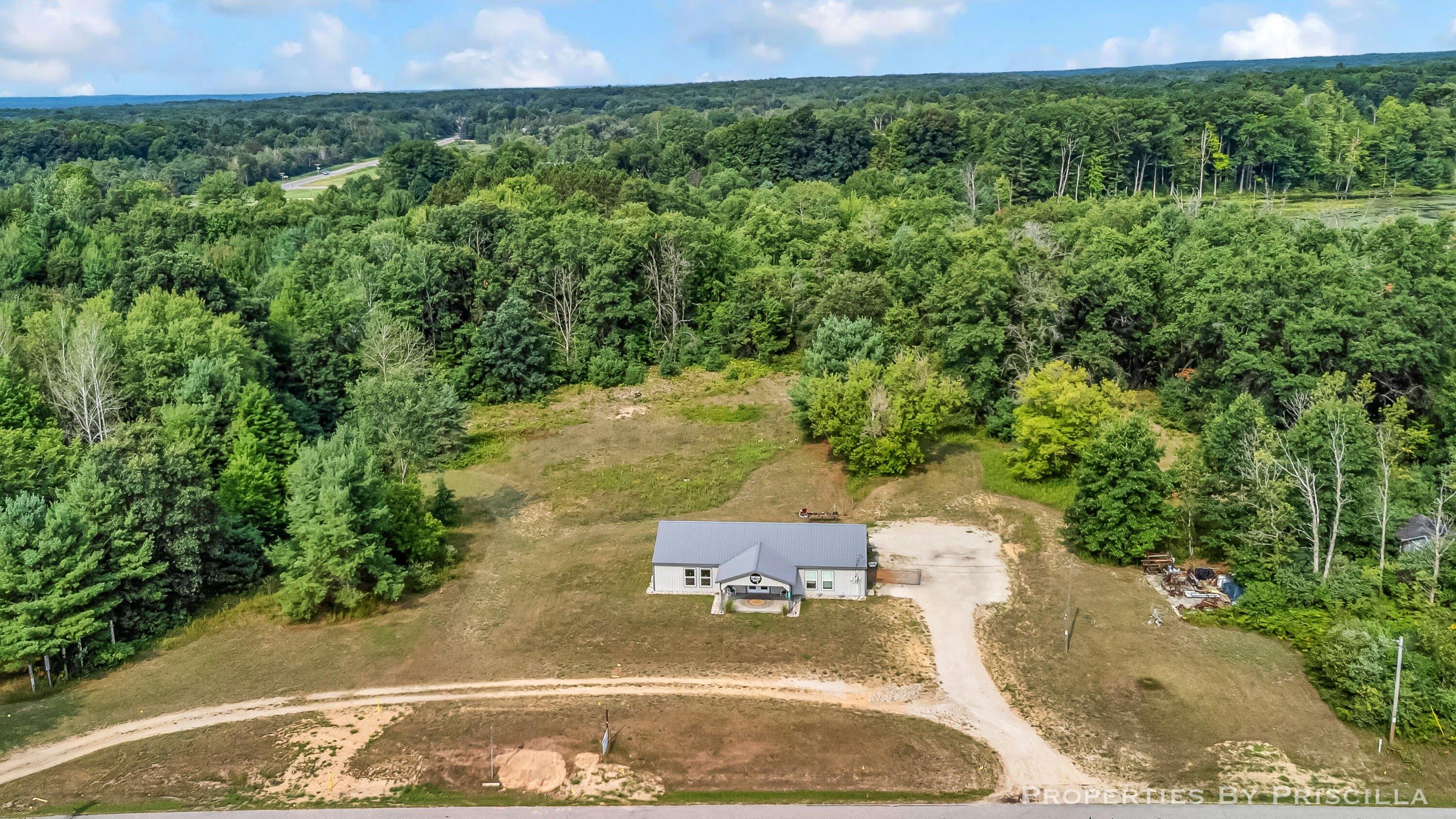 Property Image for 901 N Evergreen Drive
