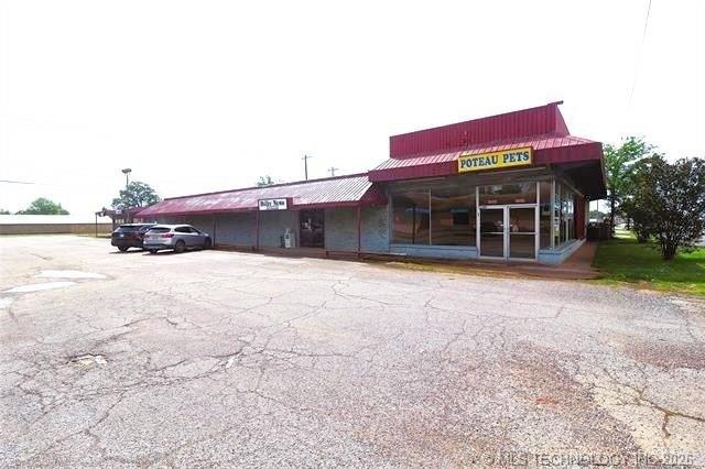 Property Image for 803 N Broadway Street