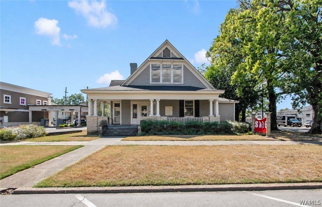 Property Image for 2625 University Blvd