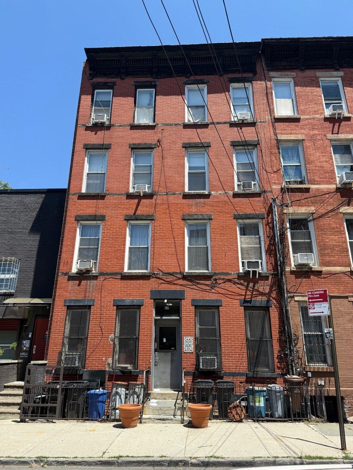 Property Image for 89 Luquer Street