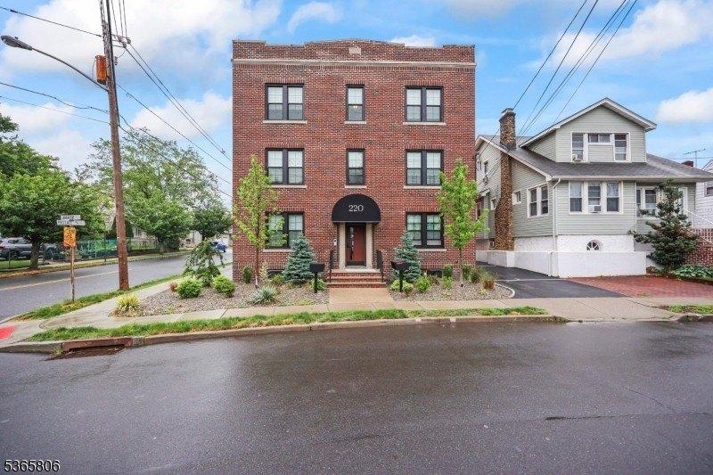 Property Image for 220 Passaic Ave