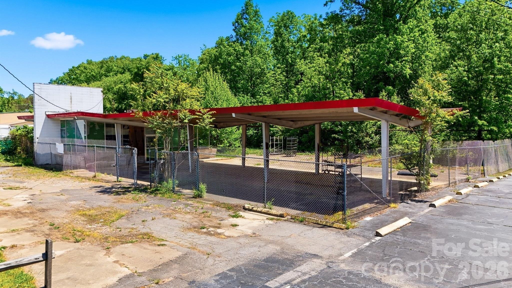 Property Image for 1425 Morganton Boulevard SW