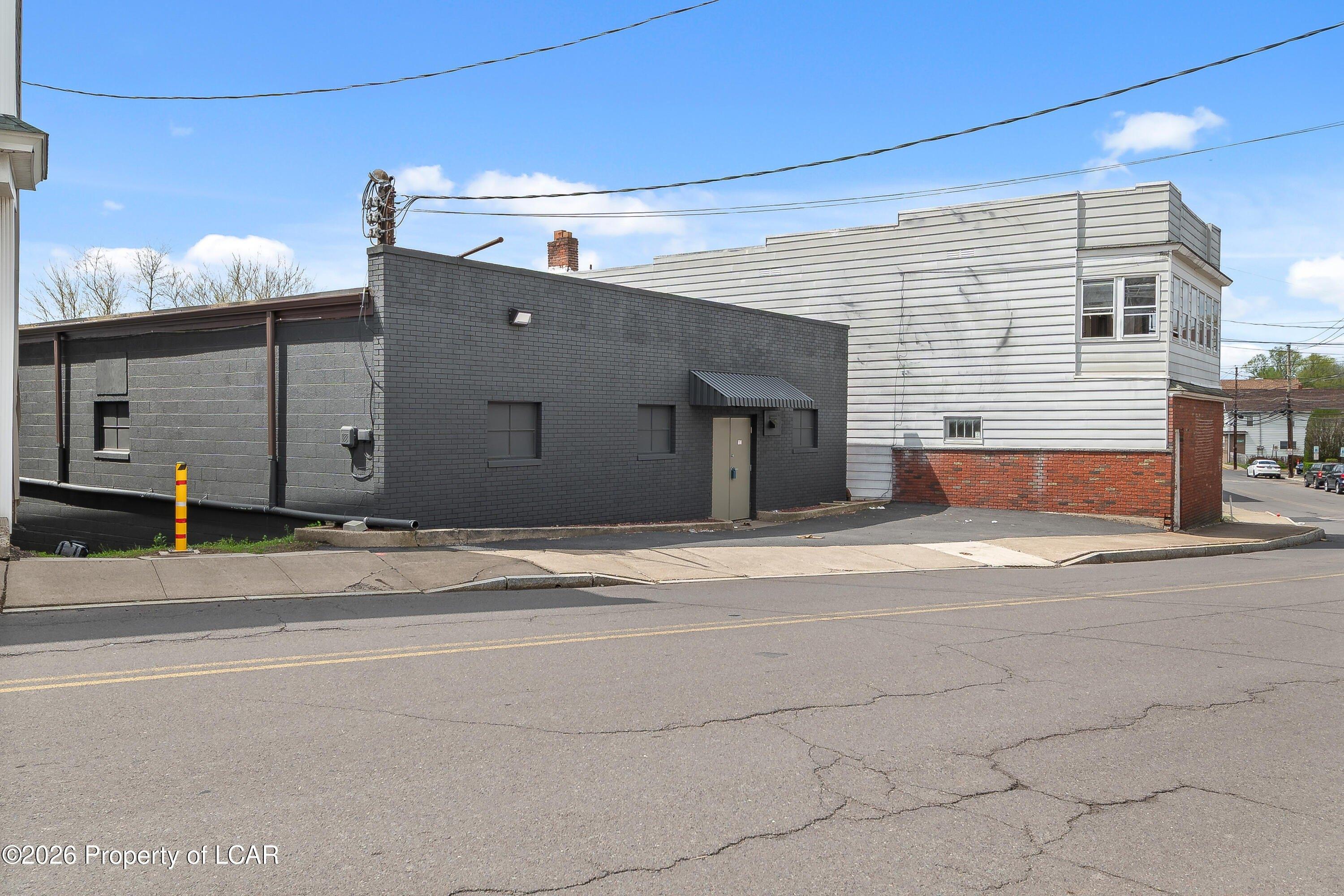 Property Image for 101 E Main Street