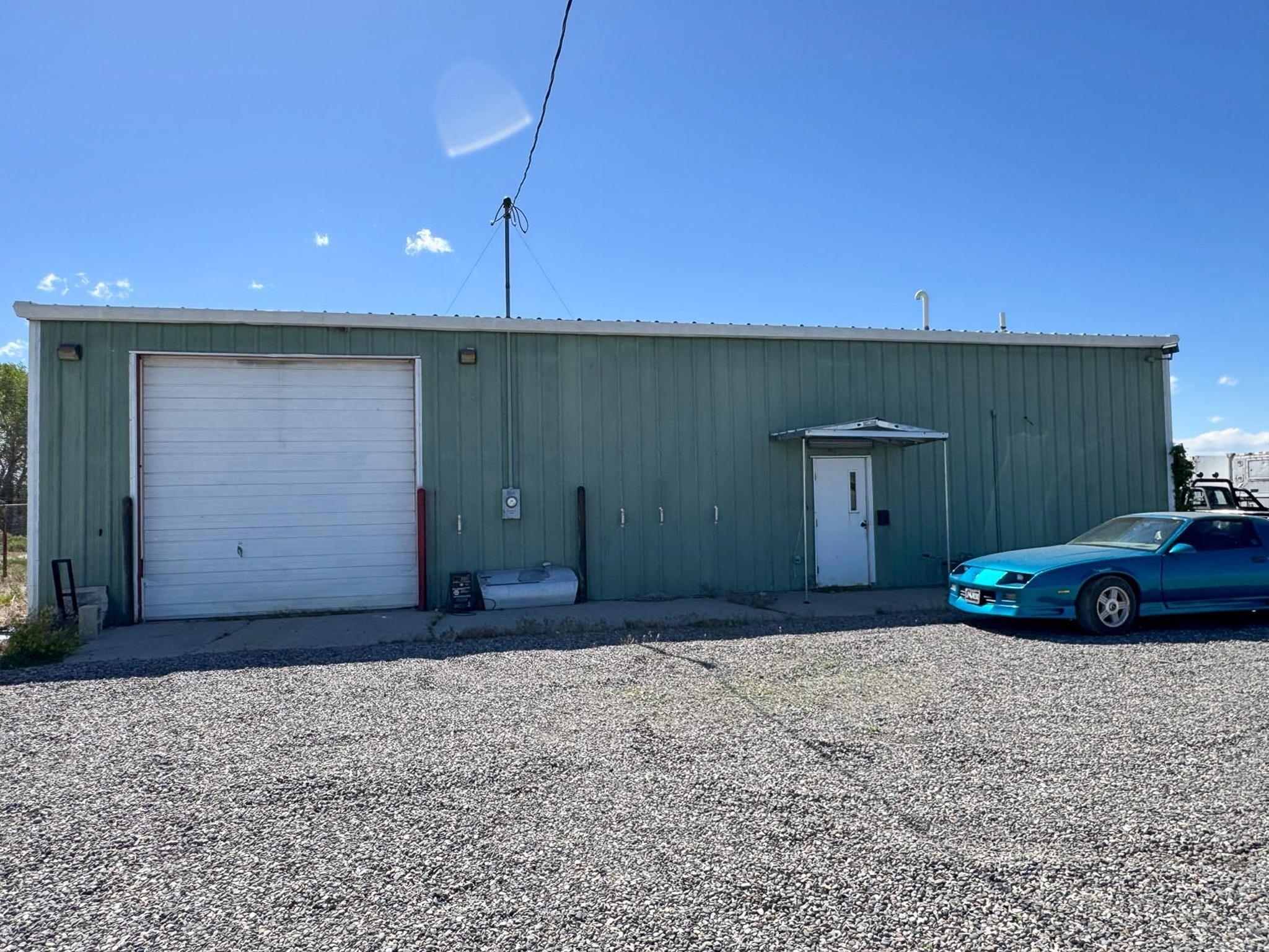 Property Image for 915 S Smith Road