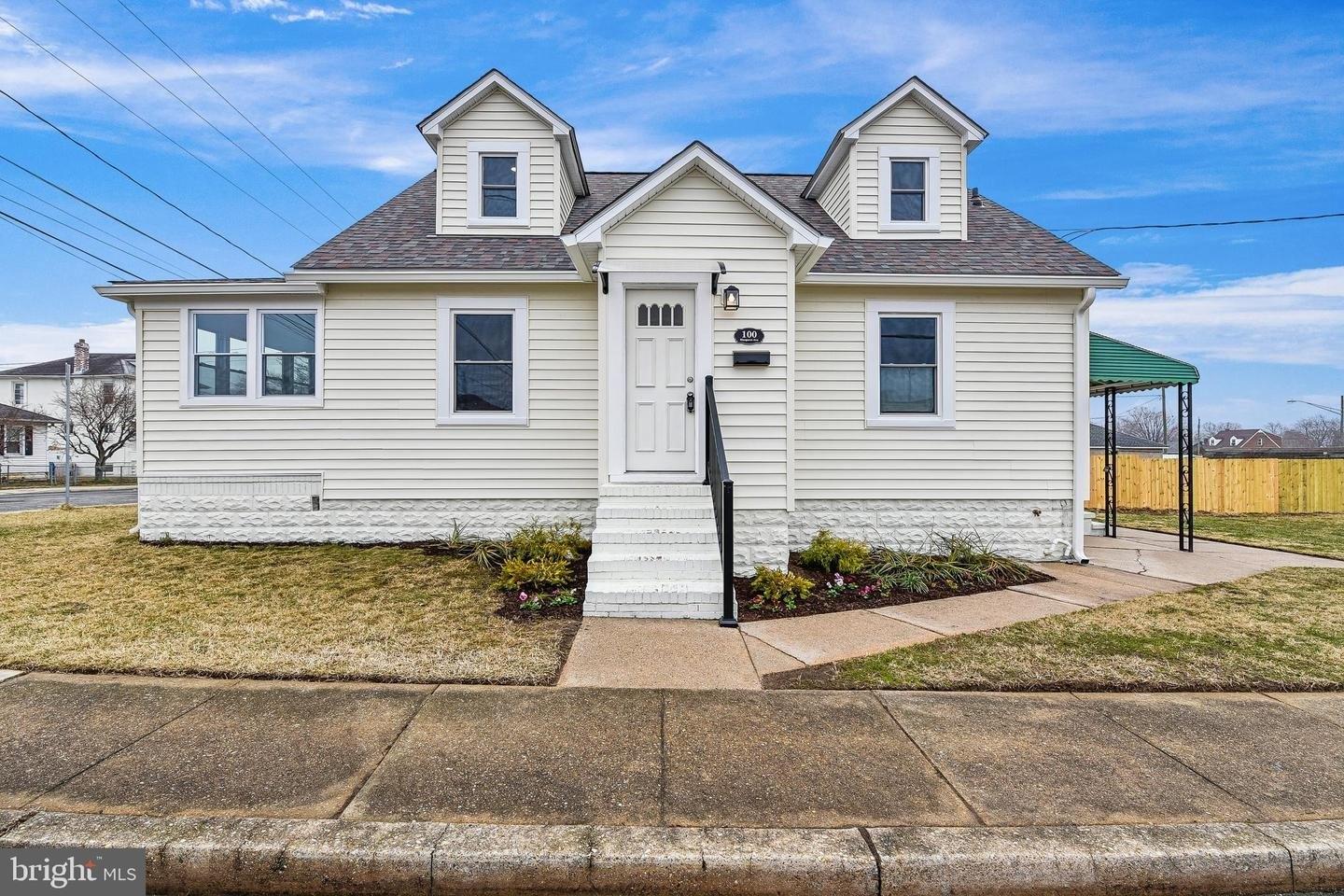 Property Image for 100 Margaret Ave