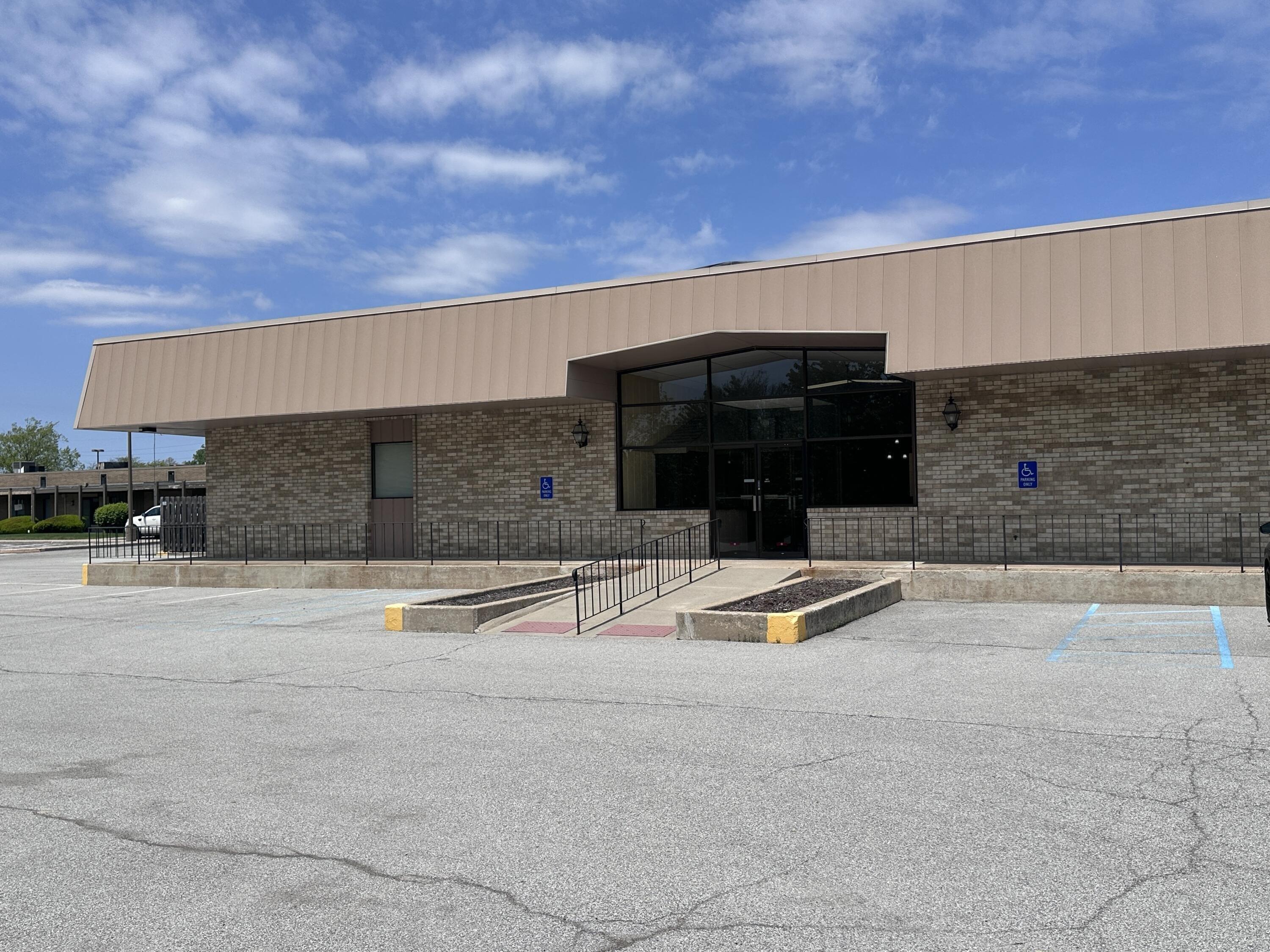 Property Image for 1650 W 45th Street