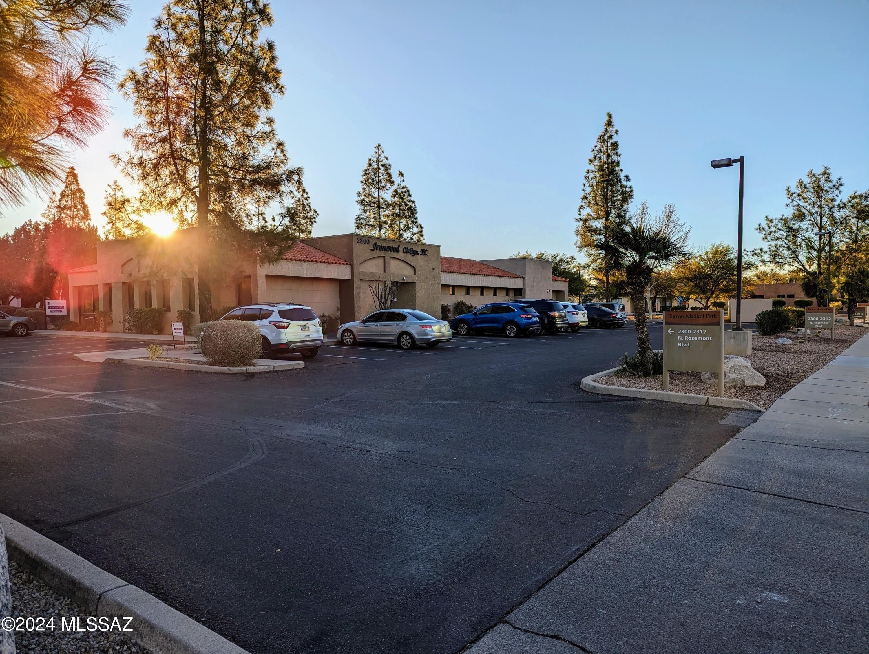 Property Image for 2300 N Rosemont Boulevard