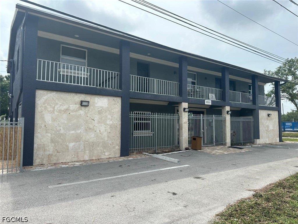 Property Image for 2251 Grand Avenue
