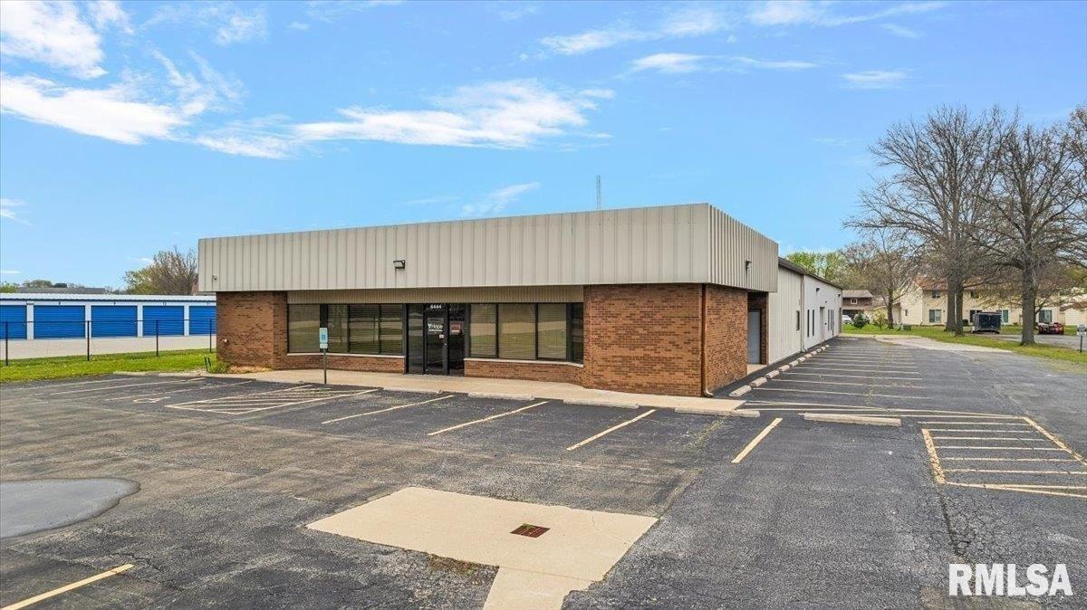 Property Image for 6444 6th Street Frontage Road