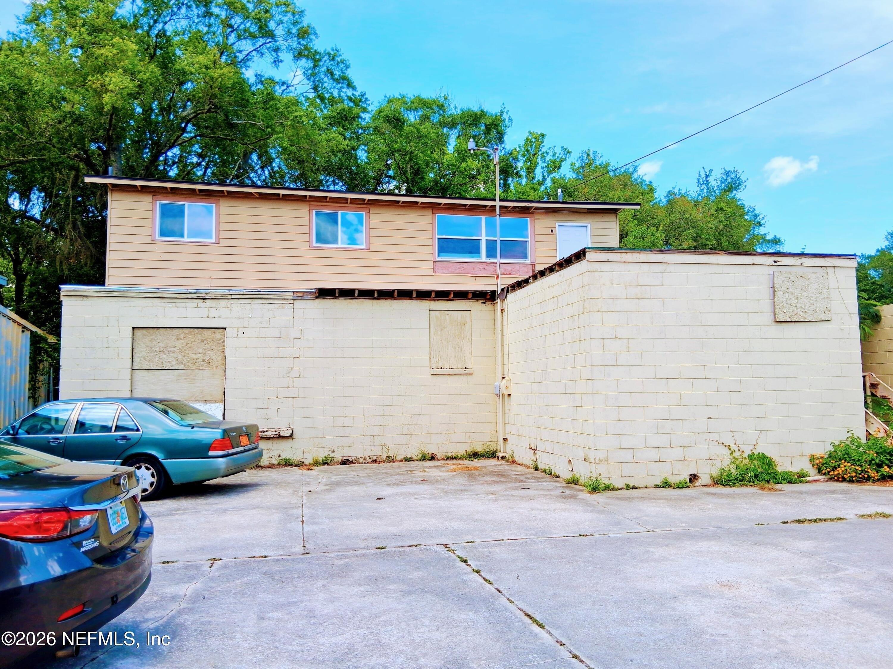 Property Image for 2679 BEAVER Street