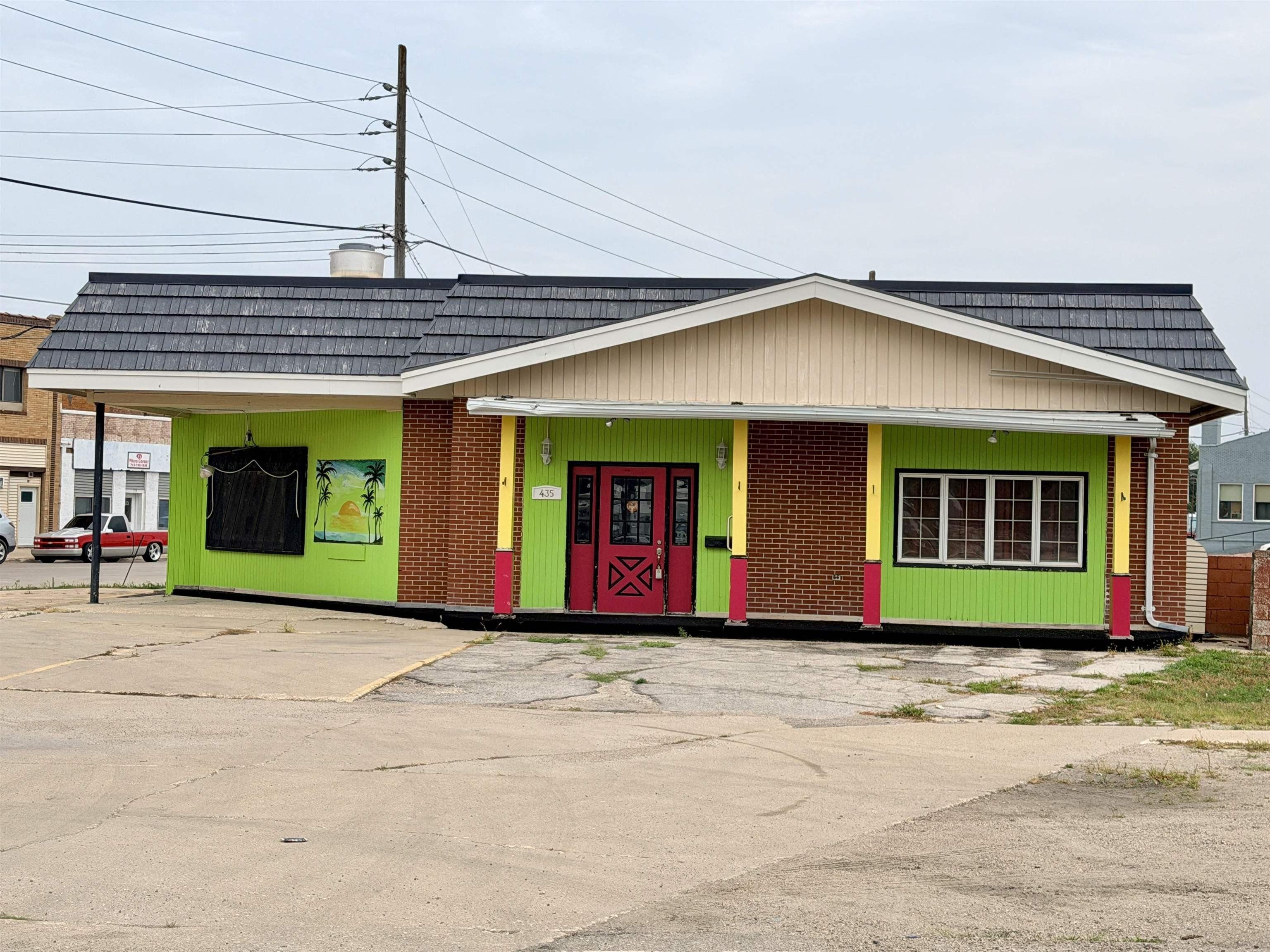 Property Image for 435 Lake Ave