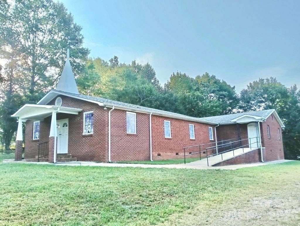 Property Image for 1205 Masonic Drive