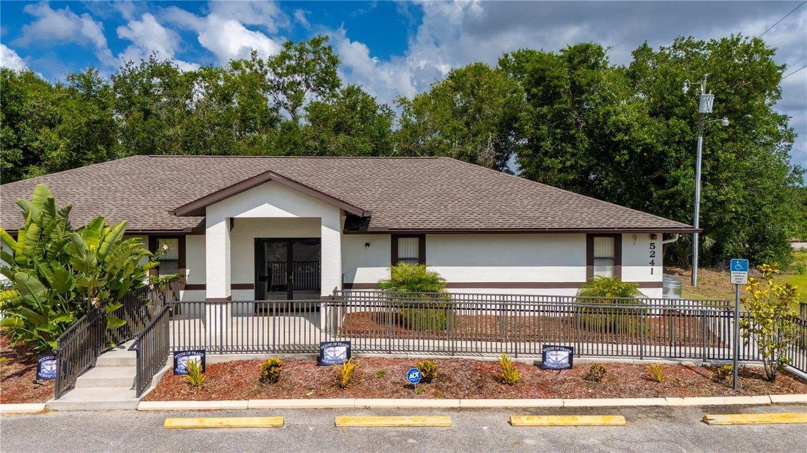 Property Image for 5241 Sw Highway 17
